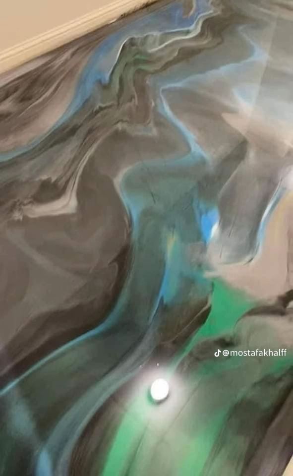 ارضيات بالوان مختلفة متموجة 